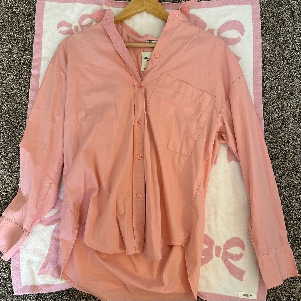 Abercrombie & Fitch Light Pink Shirt